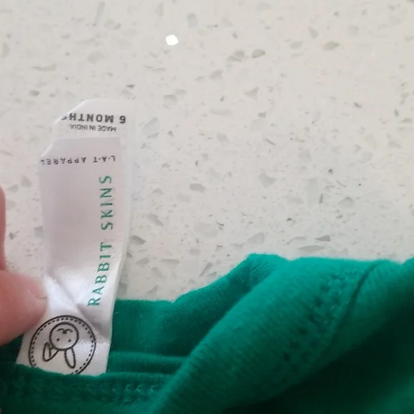 Baby Onsie Shirt Real Estate Size 6 Months - Picture 2 of 3